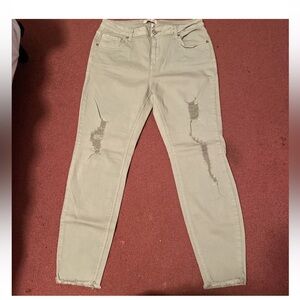 Kiss&Cry Green Stretch Distressed Skinny jeans Juniors Size 13.